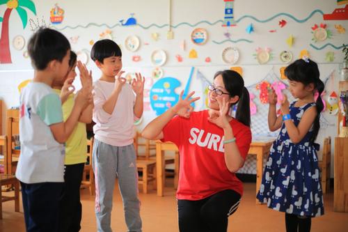 初中畢業(yè)學(xué)什么專業(yè)好?男生女生選擇哪些專業(yè)有前景?