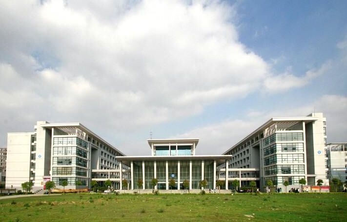 鄭州信息科技職業(yè)學(xué)院怎么樣地址在哪?2023分?jǐn)?shù)線及學(xué)費(fèi)標(biāo)準(zhǔn)多少